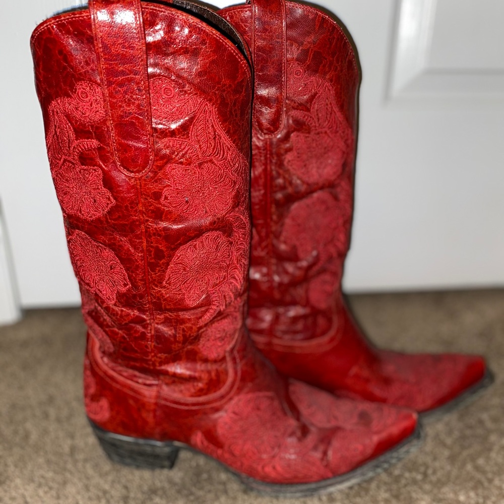 Lane Cowboy Boots